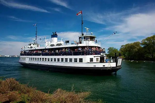 The ferry from Toronto to Toronto Island Park