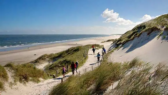 Wandelen in de prachtige natuur op Vlieland