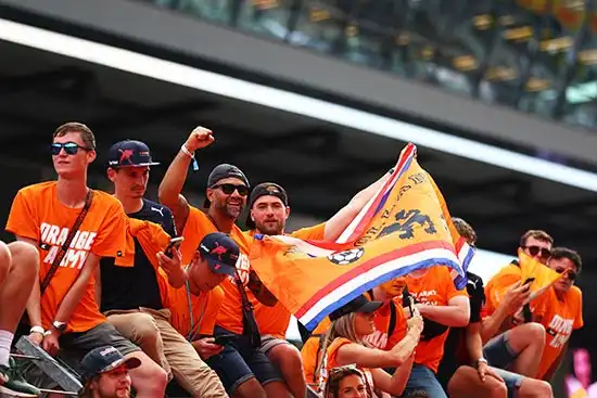 De sfeer tijdens de Oostenrijk F1 race met Max Verstappen is fantastisch