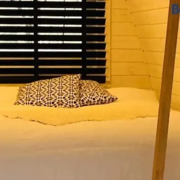 Slapen bij de Stewardess B&B Almere | hotel Marker Wadden | Trivago