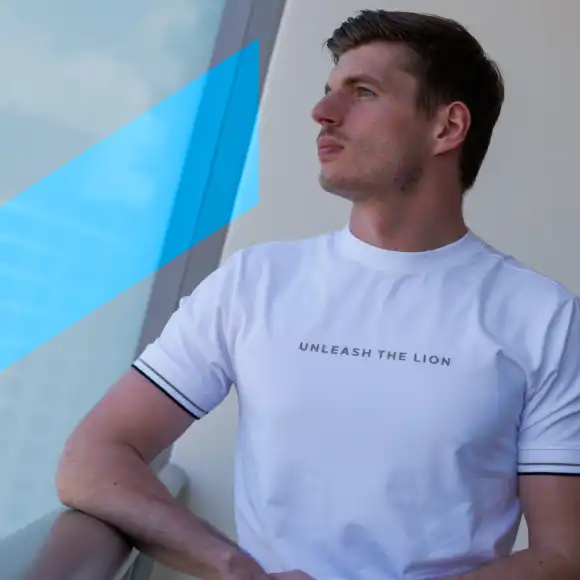 Unleash The Lion T-shirt – Wit – S – Max Verstappen | Verstappen.com