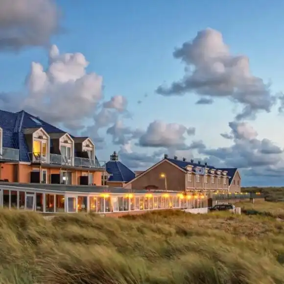 Strandhotel Noordzee | hotel Texel | Booking.com