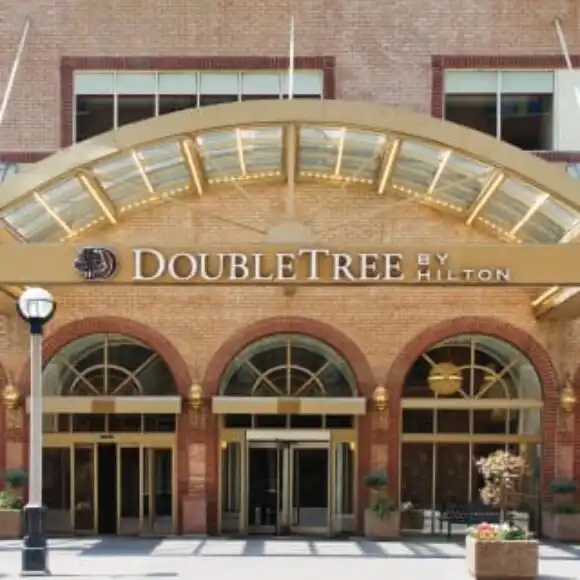 DoubleTree by Hilton Toronto Downtown | hotel Toronto | Trivago