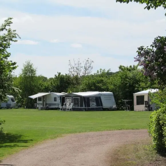 Camping De Boomgaard | kamperen Marker Wadden | ANWB