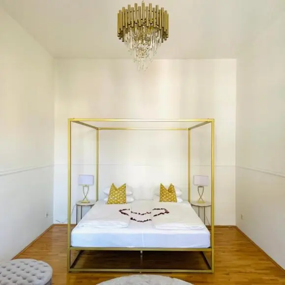 APSTAY City Center Deluxe ǀ Parking option ǀ Self Check-in | vakantiehuis Oostenrijk | Booking.com