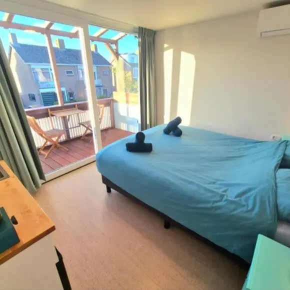 Welkom op Texel, kamer met balkon | vakantiehuis Texel | Booking.com