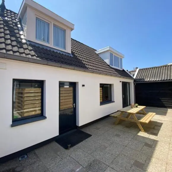 Theislandlife Beach House 11p | vakantiehuis Texel | Booking.com