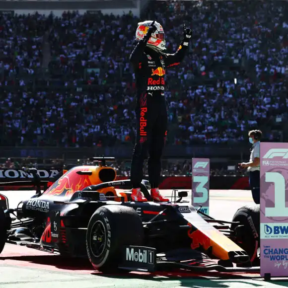 1:43 RB16B – GP Mexico 2021 – Winnaar Max Verstappen – Schaalmodel – Red Bull Racing | Verstappen.com
