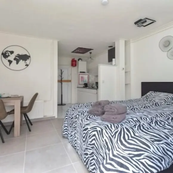 Zaras Studio Hermes | hotel Zandvoort | Trivago