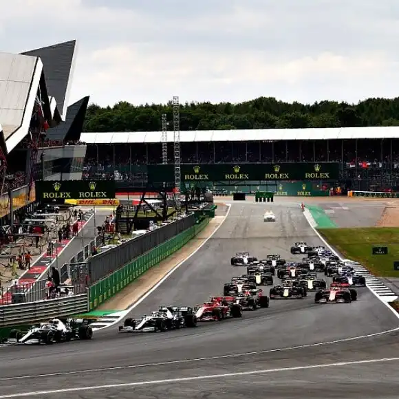 Formule 1 reizen Silverstone (vliegreis) (Amsterdam – 4 daagse) 4 | Sportreizen.com