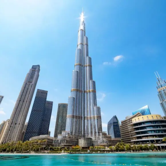 Unieke cruise Midden-Oosten & F1 Qatar én Abu Dhabi per Lufthansa | Corendon