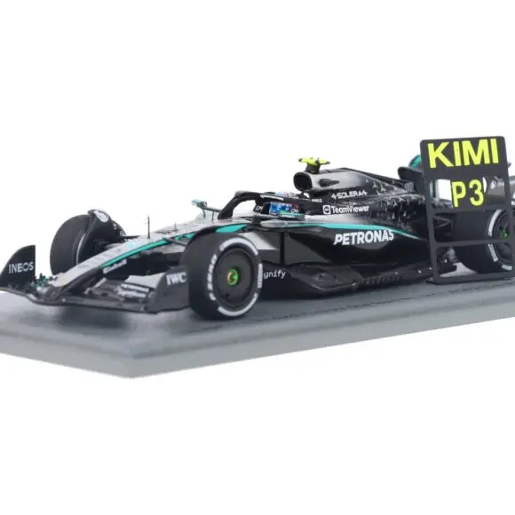 Mercedes-AMG F1 W16 E-Performance – Modelauto schaal 1:43 | House Of Model Cars