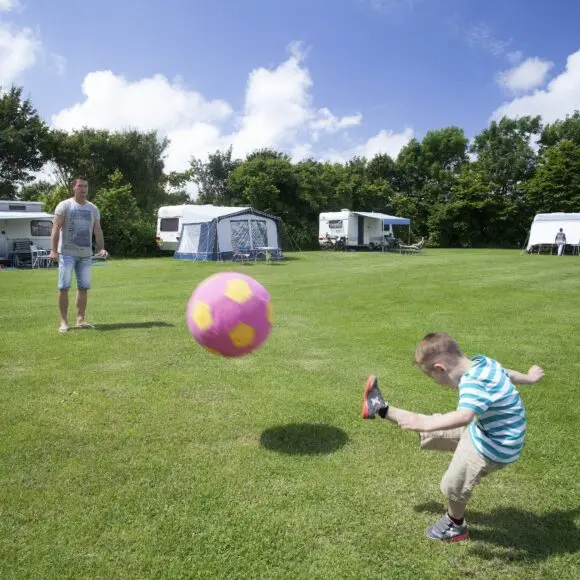 Minicamping & Kloostertuin Werendijke | kamperen Texel | ANWB