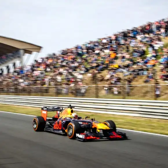 Formule 1 reizen Zandvoort (eigen vervoer) (Amsterdam – 3 daagse) 4 Bronze Arena Out | Sportreizen.com