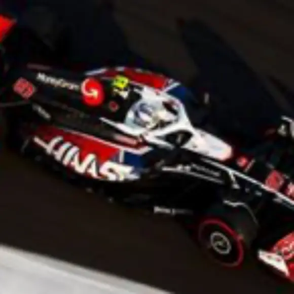 Haas F1 VF24 – Modelauto schaal 1:43 | House Of Model Cars