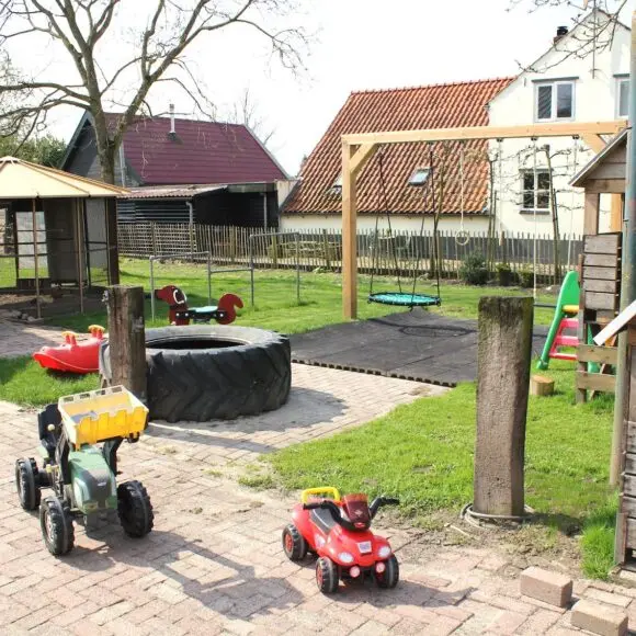 Camping De Betuwe Hoeve | kamperen Marker Wadden | ANWB