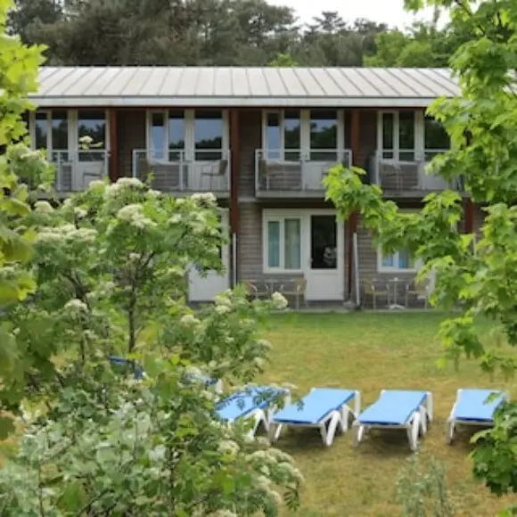 Donia Huys | hotel Vlieland | Trivago