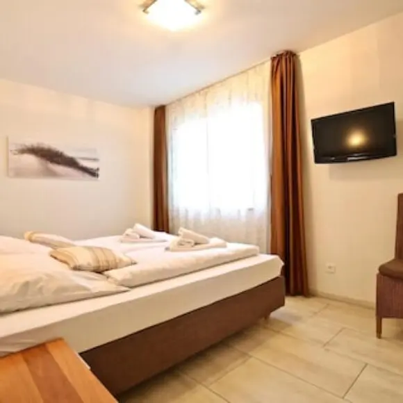 Strandnah. Klassisch. Exklusiv. Ihre Villa Zum Wohlfühlen | hotel Wangerooge | Trivago