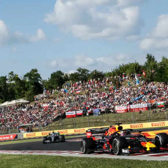 Formule 1 reizen Hungaroring (vliegreis) (BRUSSEL – 6 daagse) 2 Silver 3 (weekend) | Sportreizen.com
