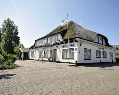 Hotel Op Diek