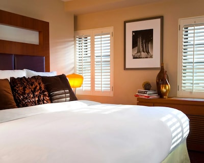Hotel 57 by LuxUrban