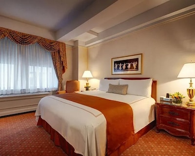 Hotel Elysee by Library Hotel Collection