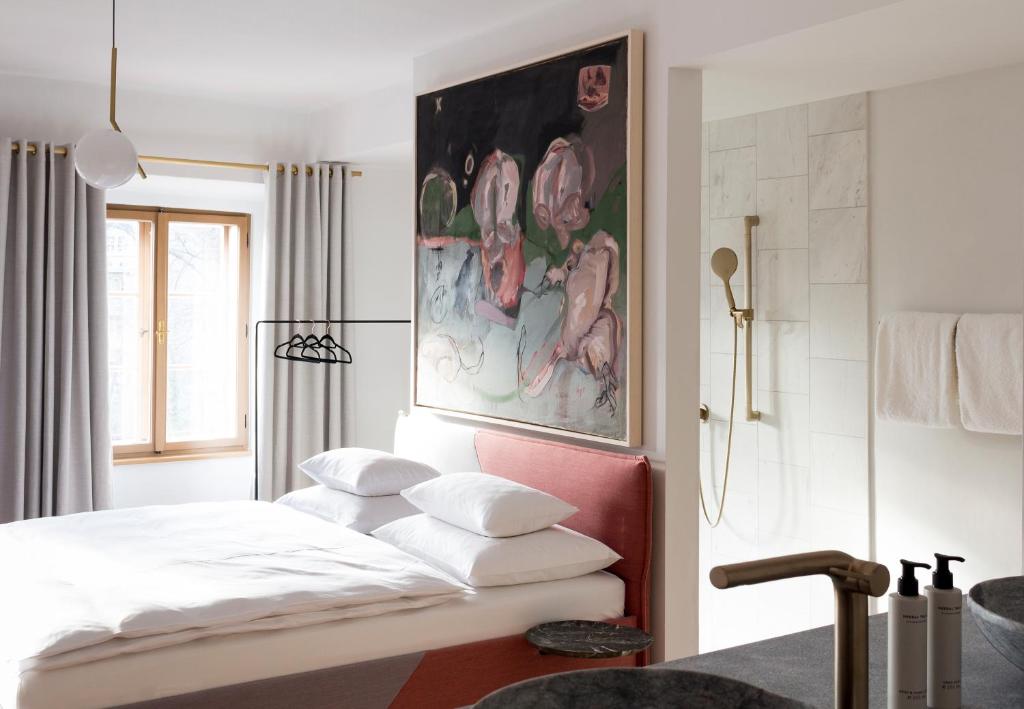 Kai 36 – Hotel zwischen Fels und Fluss