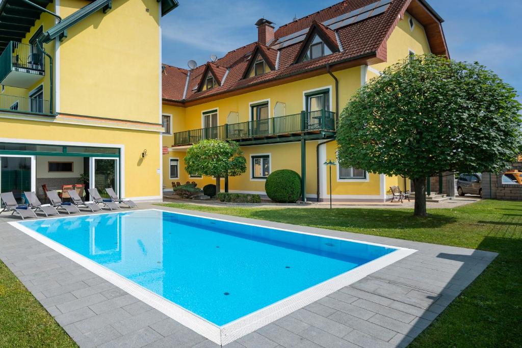 SCHACHENWALD Hotel & Restaurant I Self Check-in