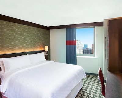 Four Points by Sheraton New York Downtown
