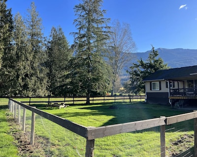 3bed, Chilliwack Home With Stunning Mountain Views