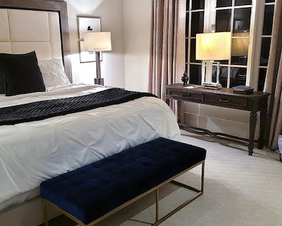 Suite Smart West Vancouver