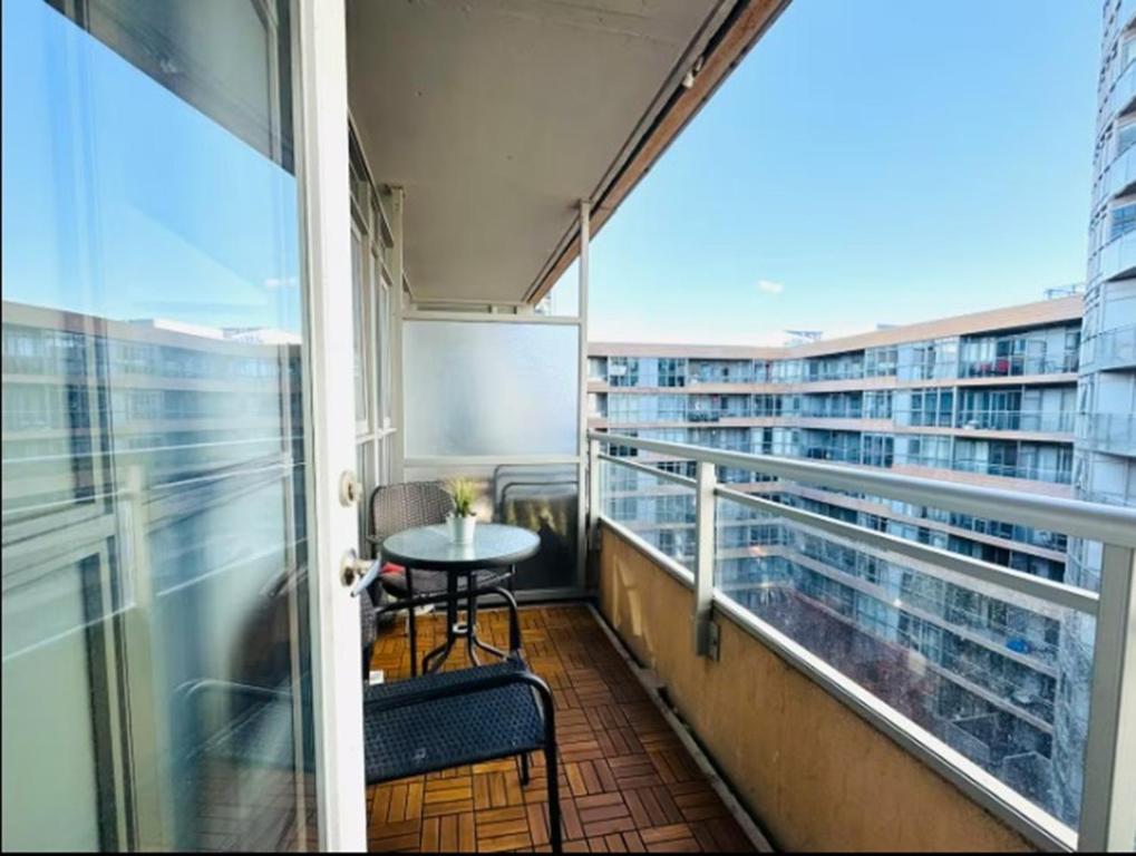 Perfect Location – Comfy Suite