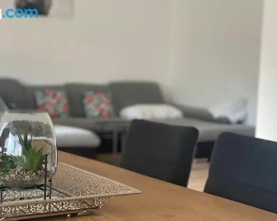 Apartment Mit Parkblick