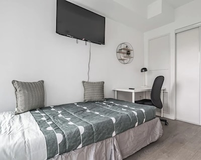 RS Suites – Eaton Centre