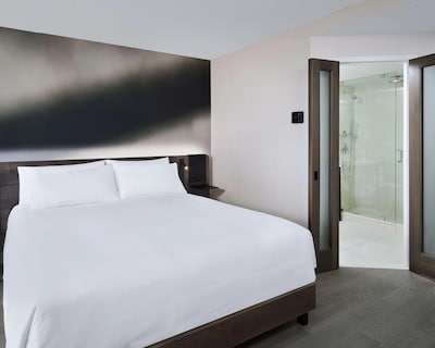 Novotel Toronto Centre