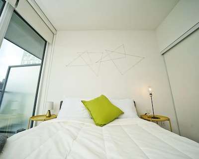 Rivetstays – The Britt