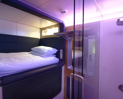 YOTELAIR Amsterdam Schiphol Transit Hotel