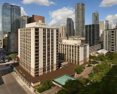 Courtyard by Marriott Toronto Downtown