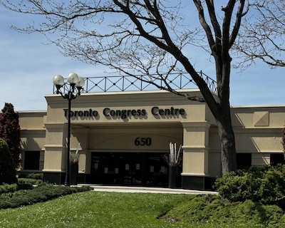 Holiday Inn Toronto-airport East By Ihg