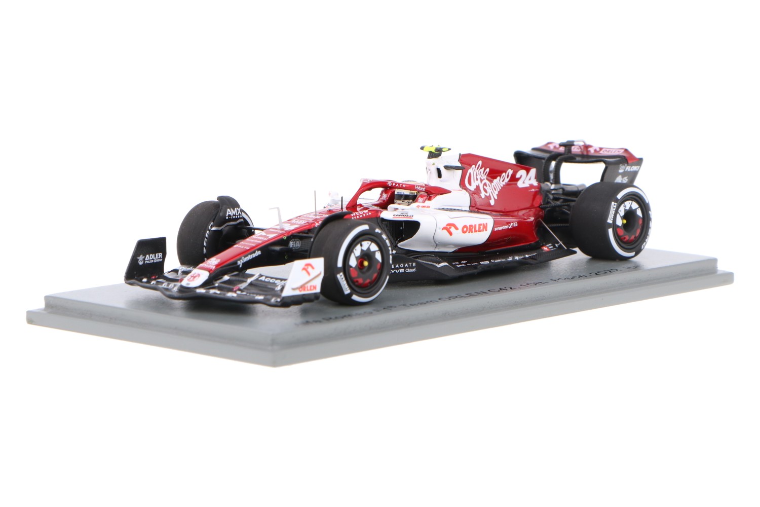 Alfa Romeo Racing C42 – Modelauto schaal 1:43