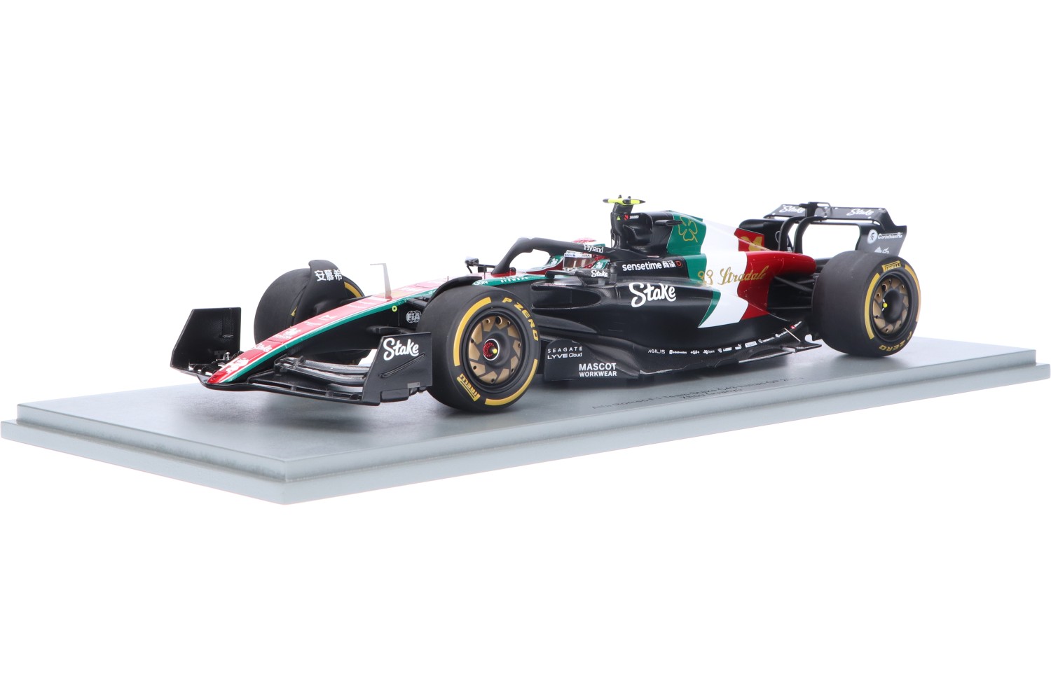 Alfa Romeo Racing C43 Ferrari – Modelauto schaal 1:18