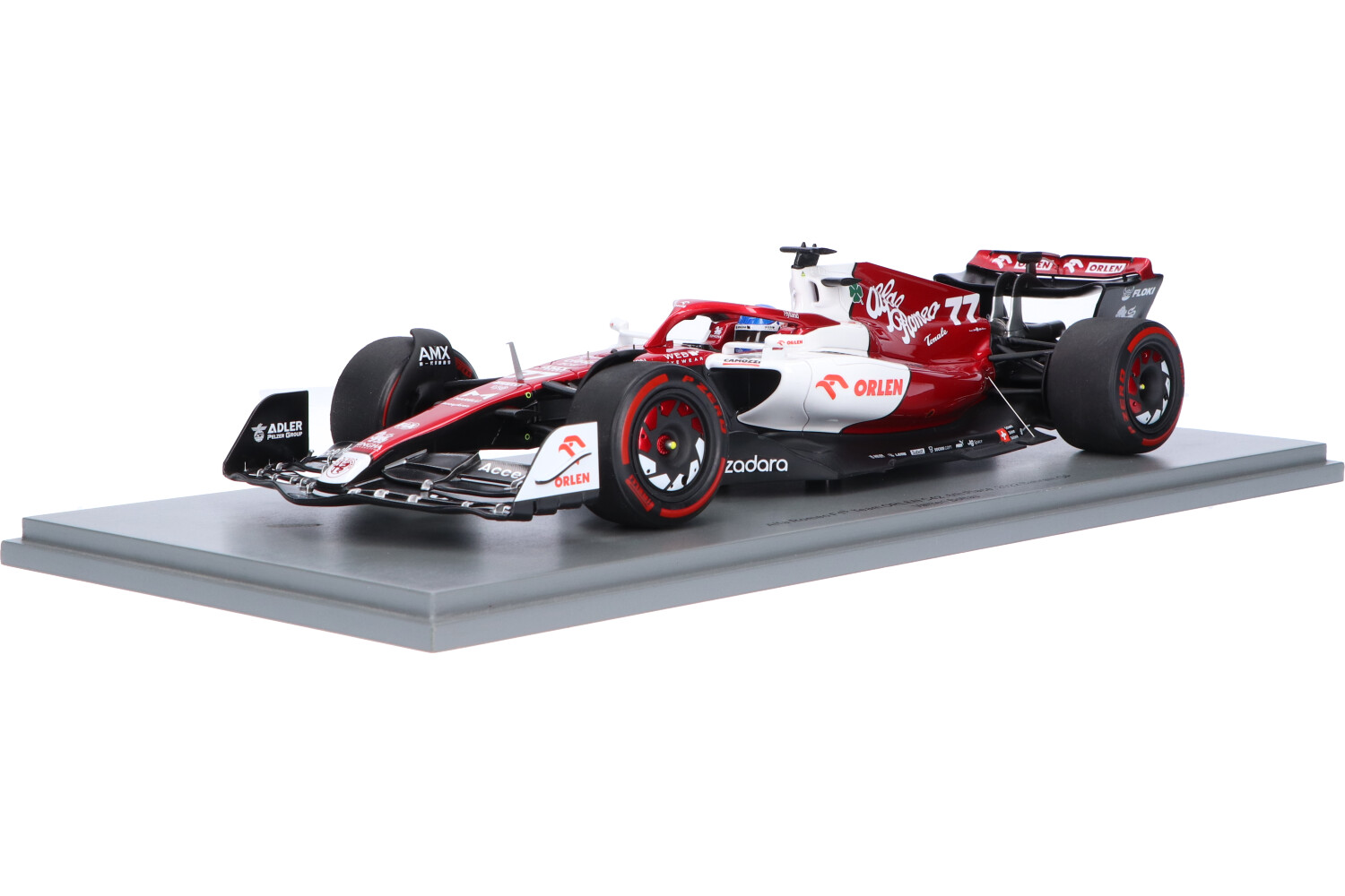 Alfa Romeo Racing C42 – Modelauto schaal 1:18