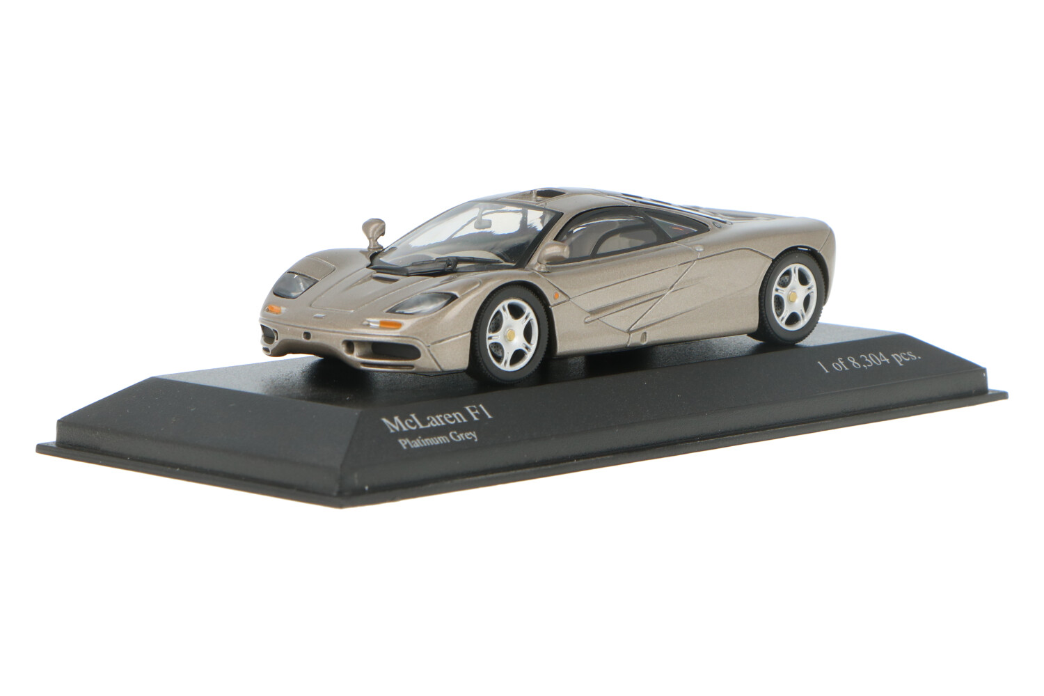 McLaren F1 GTR Roadcar – Modelauto schaal 1:43