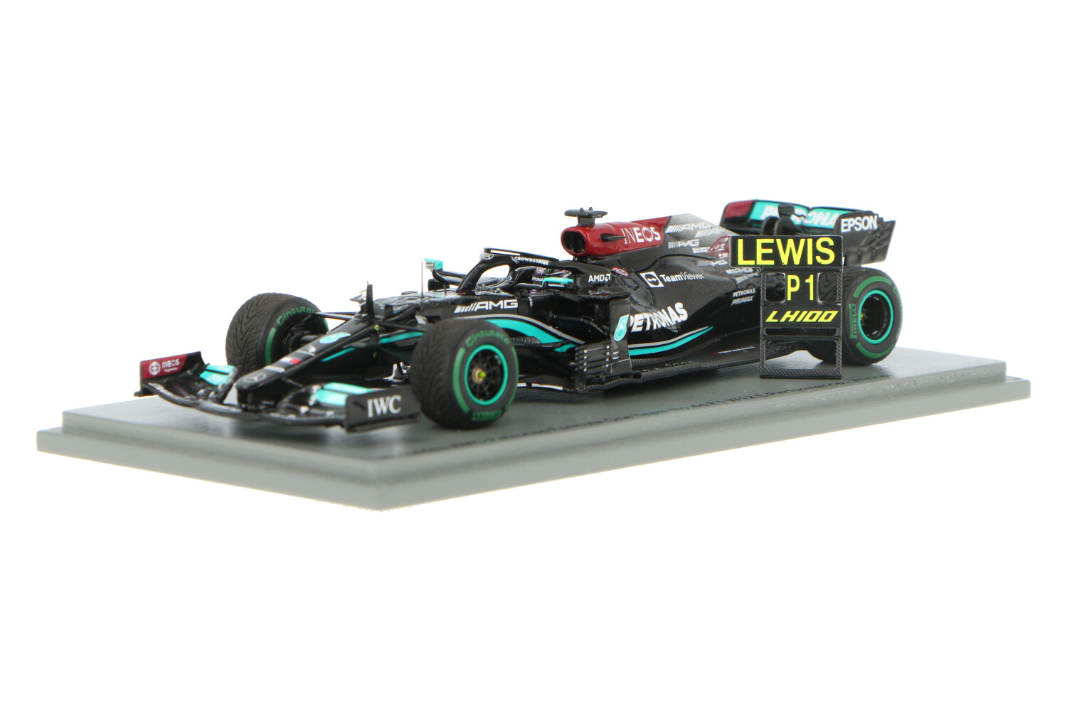 Mercedes-AMG F1 W12 E Performance – Modelauto schaal 1:43