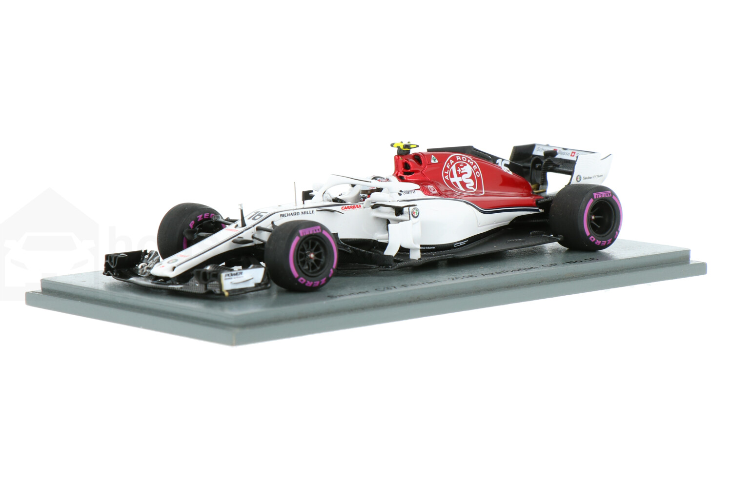 Sauber C37 Ferrari – Modelauto schaal 1:43