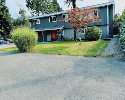 10min To Ferry.30 Mins To Airport. Family Sized Separate Entrance.pets-friendly.