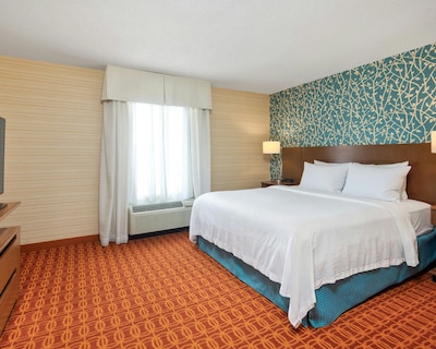Fairfield Inn & Suites Toronto Airport