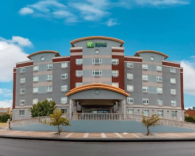 Holiday Inn Express Queens – Maspeth By Ihg