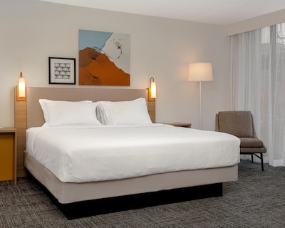 Spark by Hilton Toronto Airport