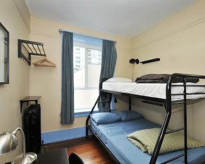 Samesun Backpacker Lodge